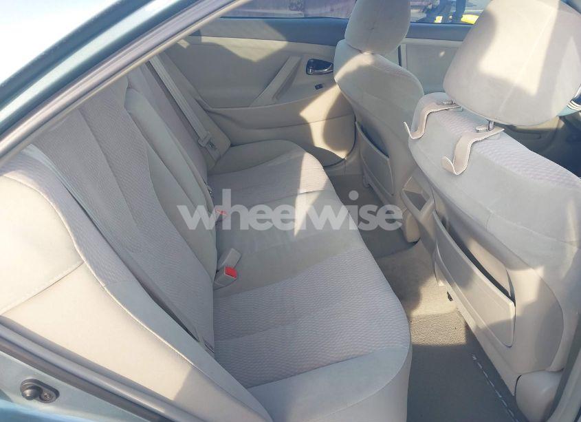 Photo 8 of 2010 Toyota Camry LE (VIN 4T1BF3EKXAU521252)