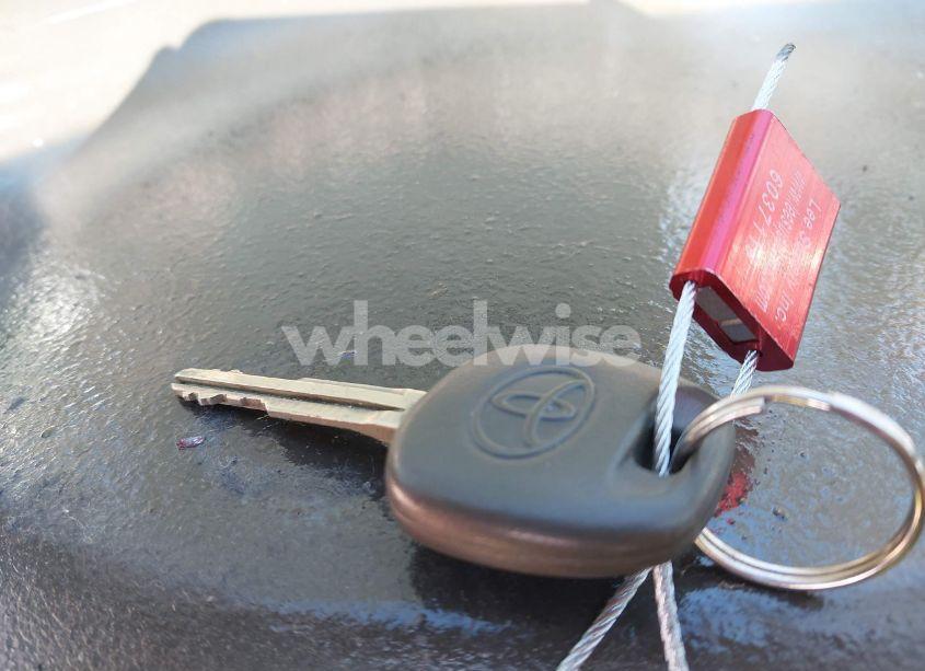 Photo 11 of 2010 Toyota Camry (VIN 4T1BF3EKXAU533269)