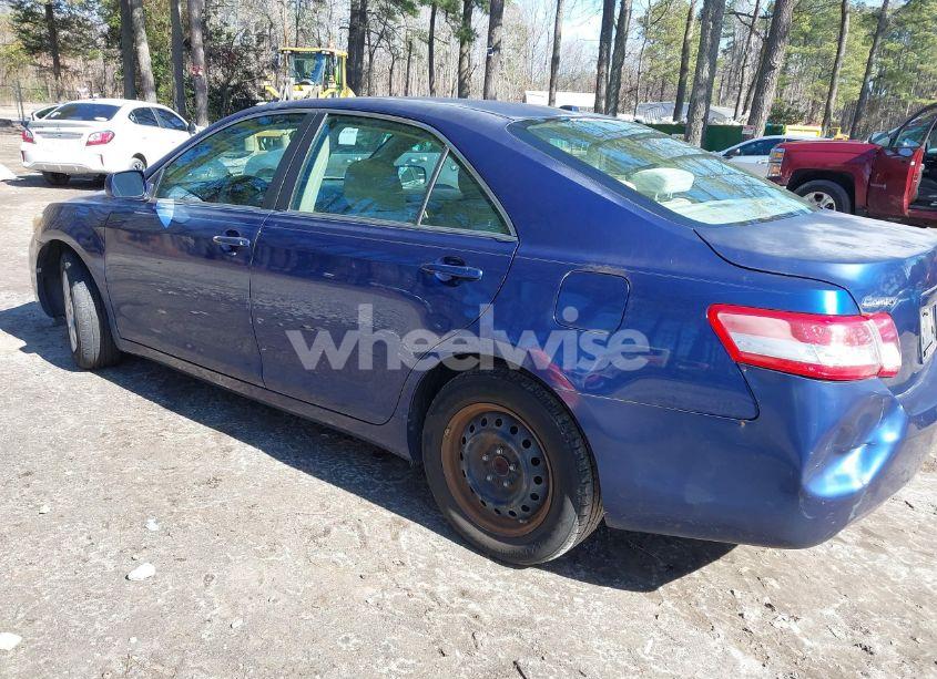 Photo 3 of 2010 Toyota Camry (VIN 4T1BF3EKXAU533269)