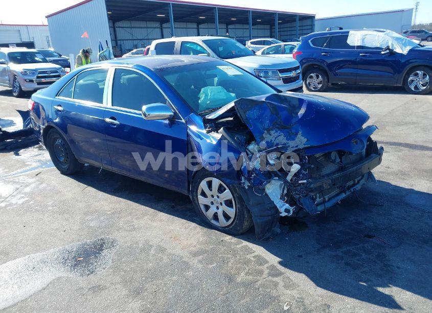 2010 Toyota Camry LE (VIN 4T1BF3EKXAU545521) main photo