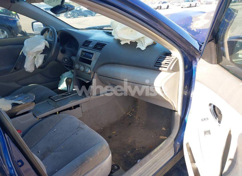 Photo 5 of 2010 Toyota Camry LE (VIN 4T1BF3EKXAU545521)