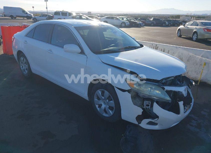 2010 Toyota Camry LE (VIN 4T1BF3EKXAU545874) main photo