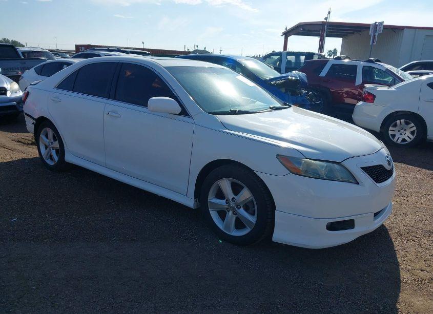 2010 Toyota Camry SE (VIN 4T1BF3EKXAU547530) main photo
