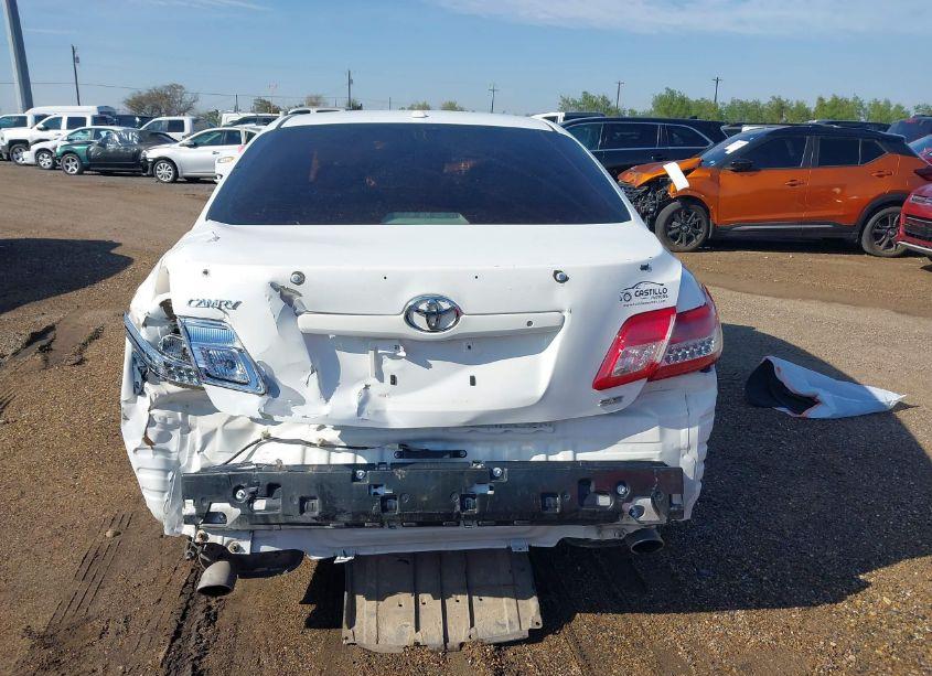 Photo 16 of 2010 Toyota Camry SE (VIN 4T1BF3EKXAU547530)