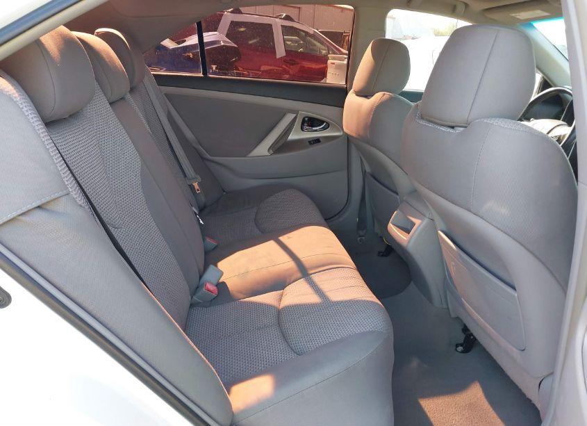 Photo 8 of 2010 Toyota Camry SE (VIN 4T1BF3EKXAU547530)