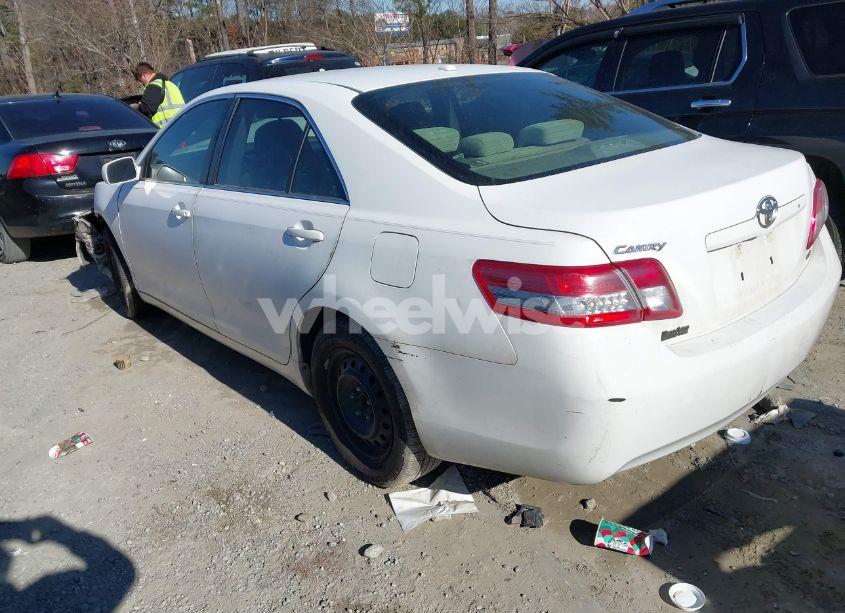 Photo 3 of 2010 Toyota Camry LE (VIN 4T1BF3EKXAU556308)