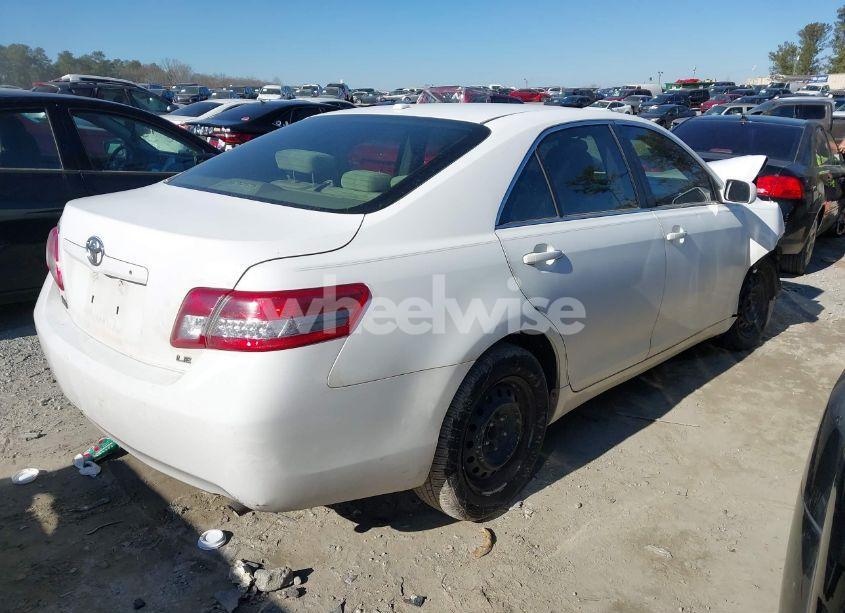 Photo 4 of 2010 Toyota Camry LE (VIN 4T1BF3EKXAU556308)