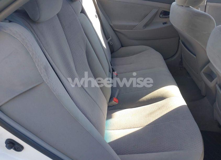 Photo 8 of 2010 Toyota Camry LE (VIN 4T1BF3EKXAU556678)