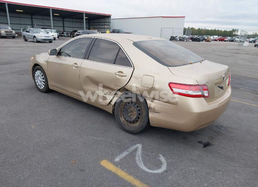 Photo 3 of 2011 Toyota Camry (VIN 4T1BF3EKXBU126361)