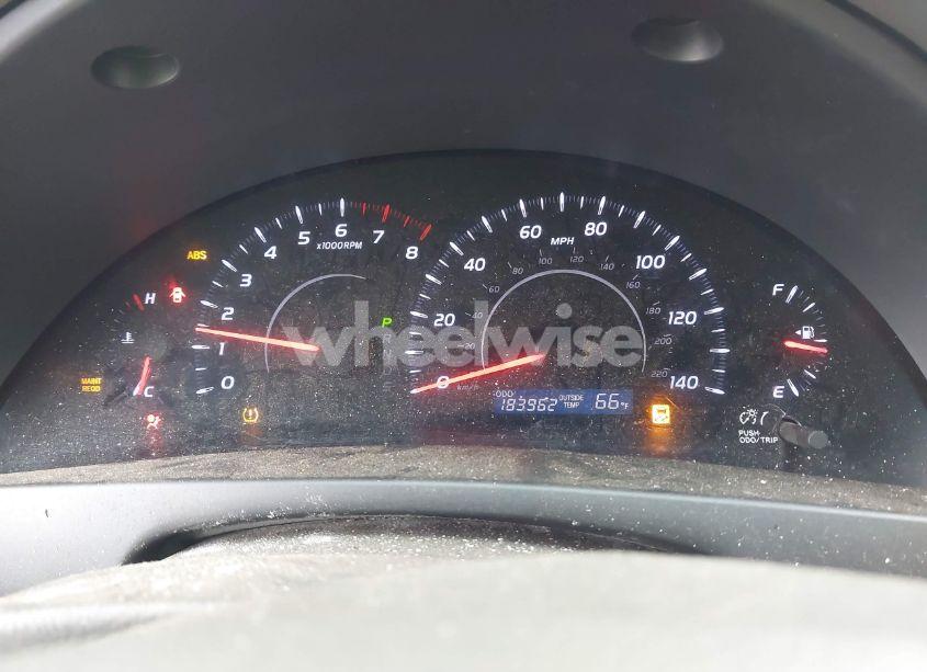 Photo 7 of 2011 Toyota Camry (VIN 4T1BF3EKXBU126361)