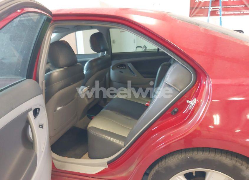 Photo 16 of 2011 Toyota Camry LE (VIN 4T1BF3EKXBU137506)