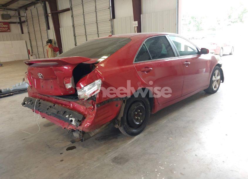 Photo 4 of 2011 Toyota Camry LE (VIN 4T1BF3EKXBU137506)