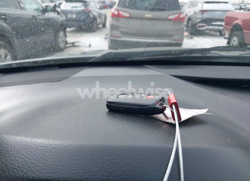 Photo 11 of 2011 Toyota Camry SE (VIN 4T1BF3EKXBU147503)