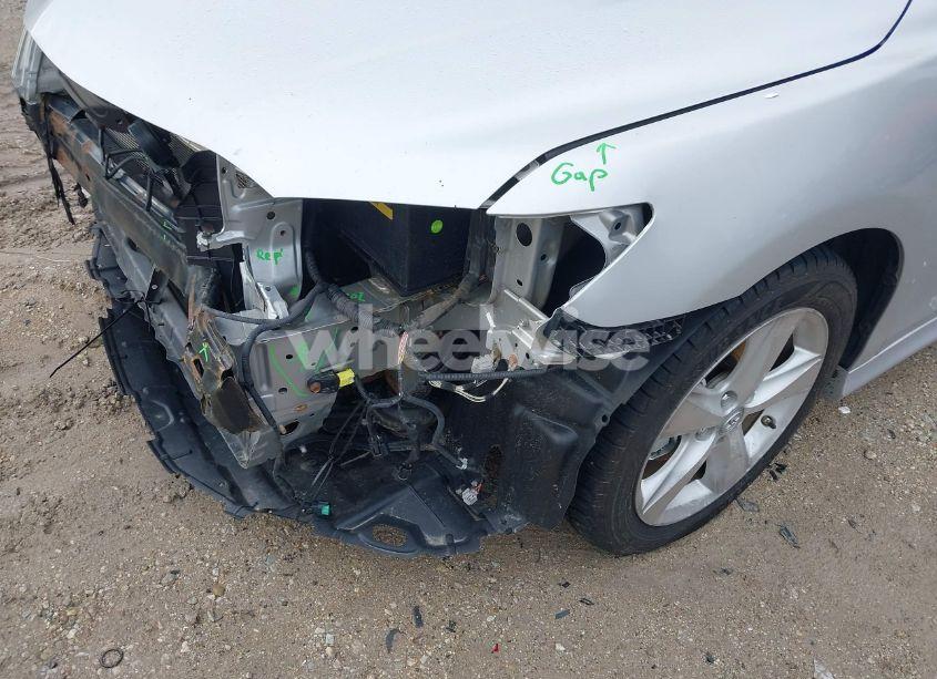 Photo 13 of 2011 Toyota Camry SE (VIN 4T1BF3EKXBU147954)