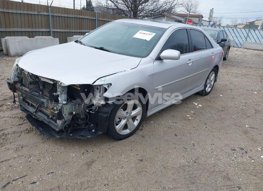 Photo 2 of 2011 Toyota Camry SE (VIN 4T1BF3EKXBU147954)
