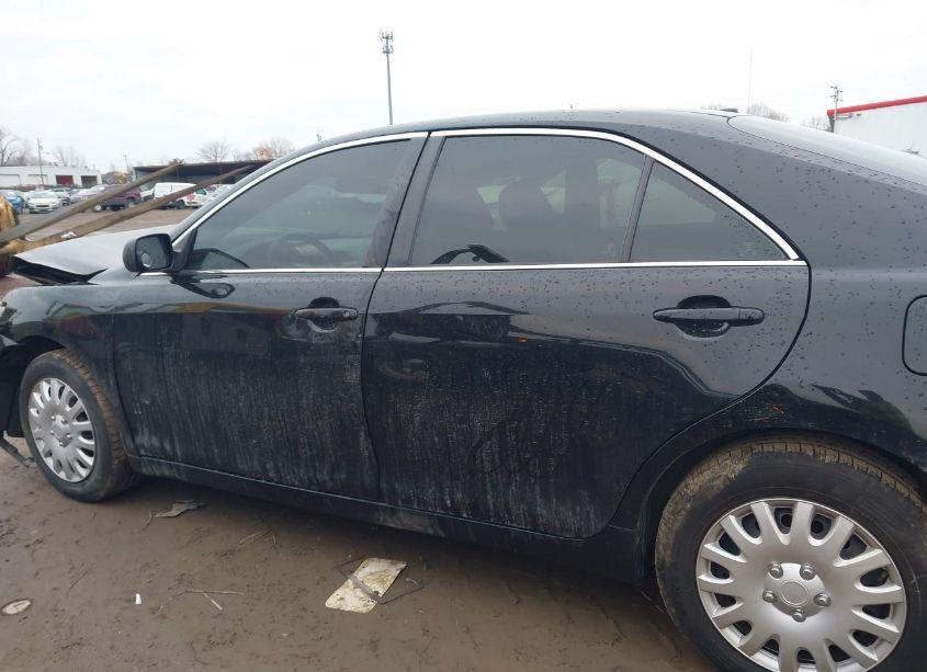 Photo 14 of 2011 Toyota Camry (VIN 4T1BF3EKXBU163541)