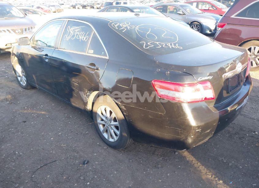 Photo 6 of 2011 Toyota Camry XLE (VIN 4T1BF3EKXBU174183)