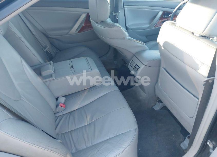 Photo 8 of 2011 Toyota Camry XLE (VIN 4T1BF3EKXBU174183)