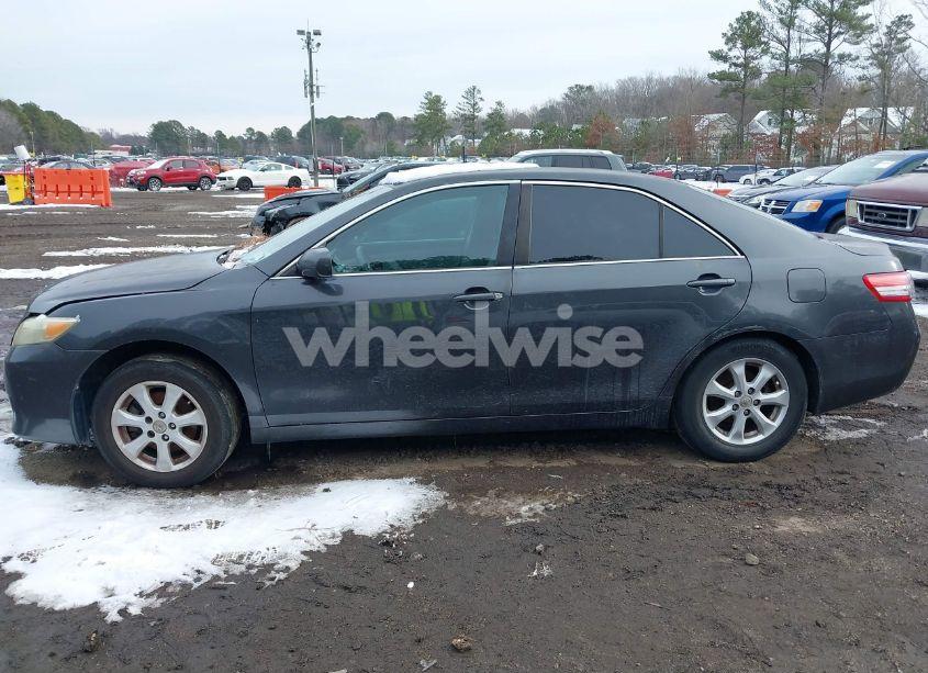 Photo 14 of 2011 Toyota Camry LE (VIN 4T1BF3EKXBU180937)