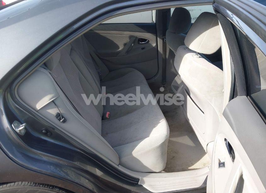 Photo 8 of 2011 Toyota Camry LE (VIN 4T1BF3EKXBU182736)