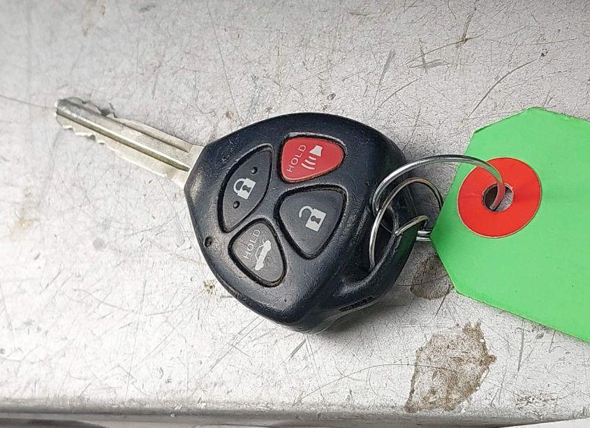 Photo 11 of 2011 Toyota Camry LE (VIN 4T1BF3EKXBU188066)