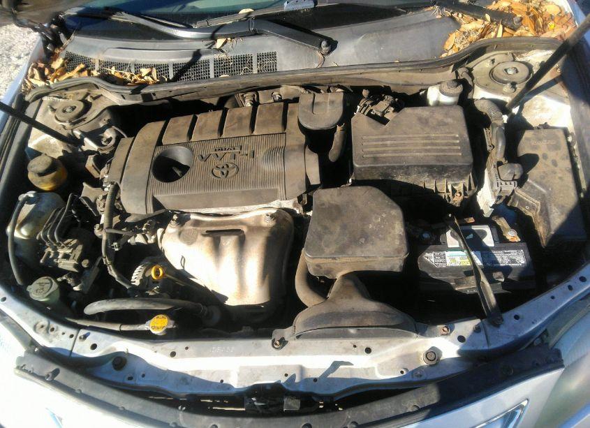 Photo 10 of 2011 Toyota Camry LE (VIN 4T1BF3EKXBU192697)