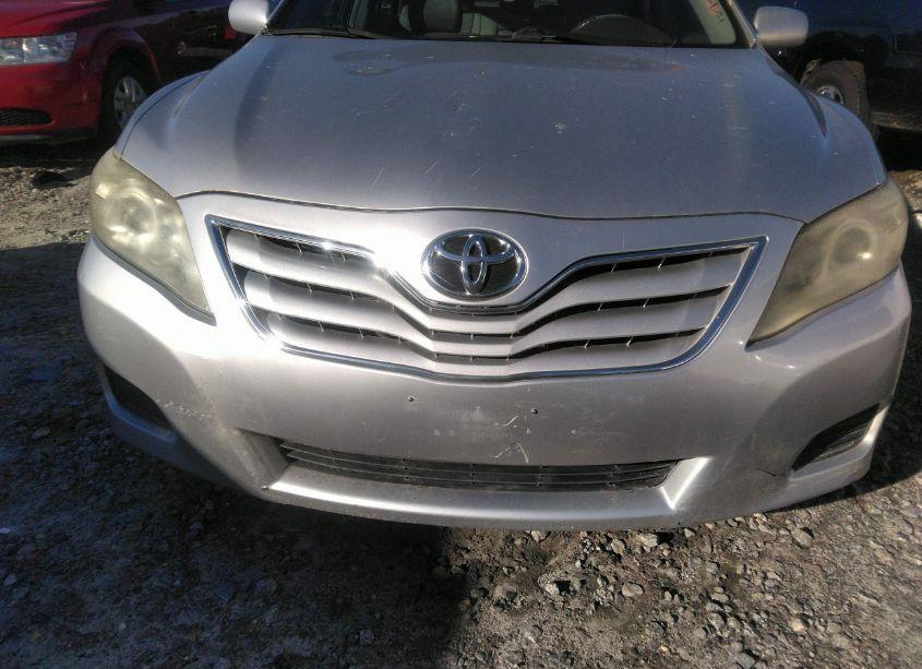 Photo 12 of 2011 Toyota Camry LE (VIN 4T1BF3EKXBU192697)