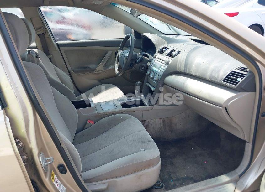 Photo 5 of 2011 Toyota Camry (VIN 4T1BF3EKXBU211801)