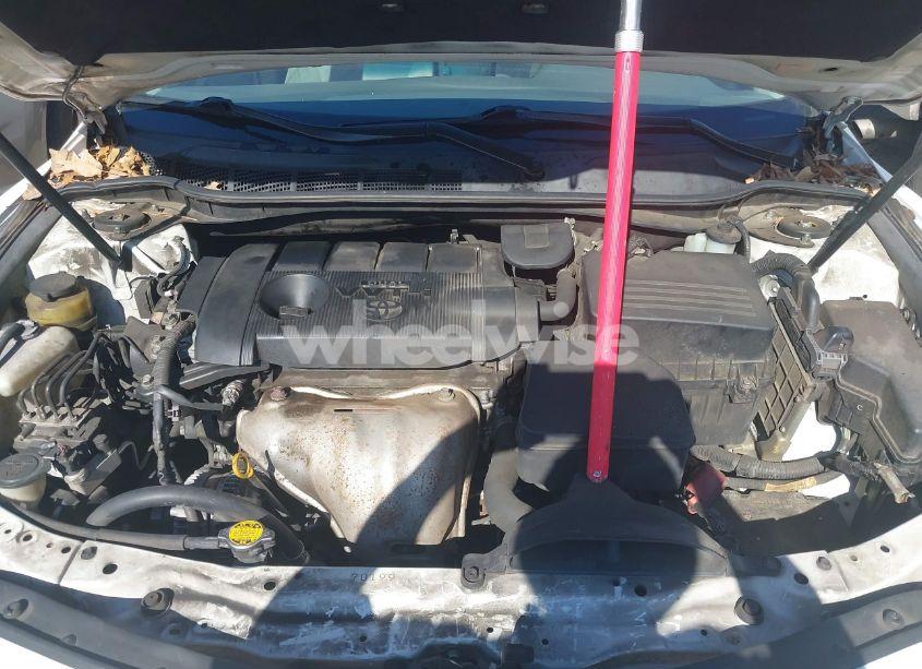 Photo 10 of 2011 Toyota Camry LE (VIN 4T1BF3EKXBU599242)