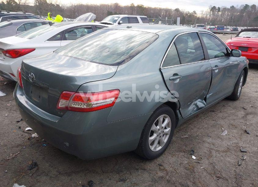 Photo 4 of 2011 Toyota Camry LE (VIN 4T1BF3EKXBU616024)
