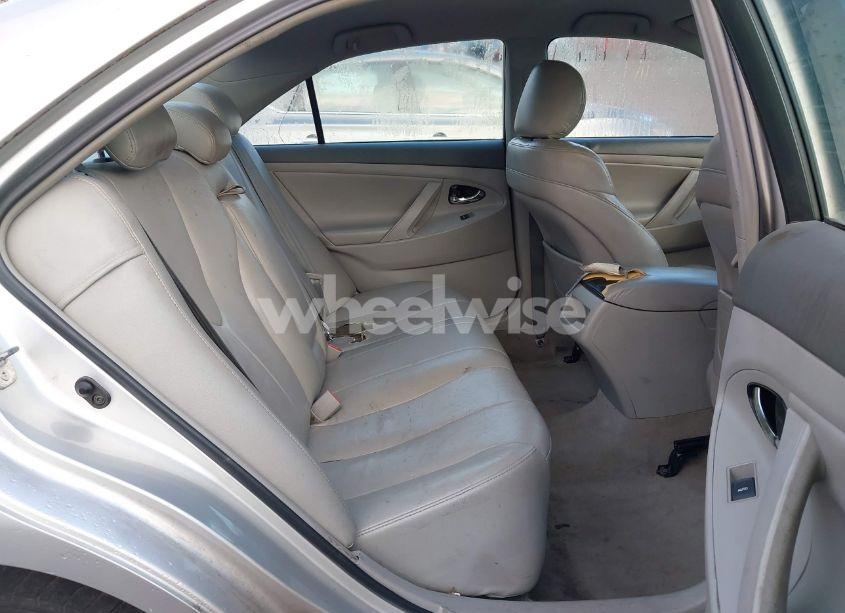 Photo 8 of 2011 Toyota Camry (VIN 4T1BF3EKXBU617044)