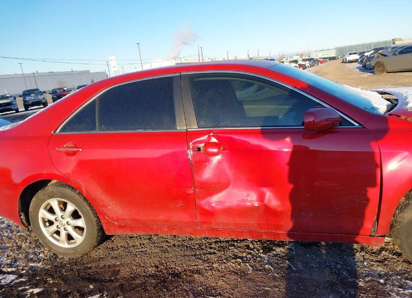 Photo 13 of 2011 Toyota Camry LE (VIN 4T1BF3EKXBU624625)