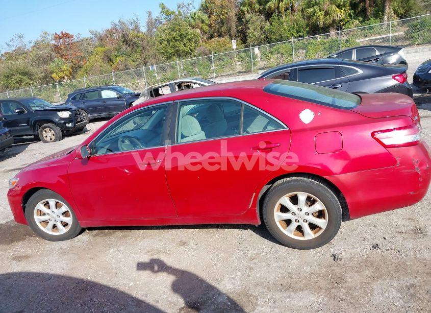 Photo 14 of 2011 Toyota Camry LE (VIN 4T1BF3EKXBU626276)