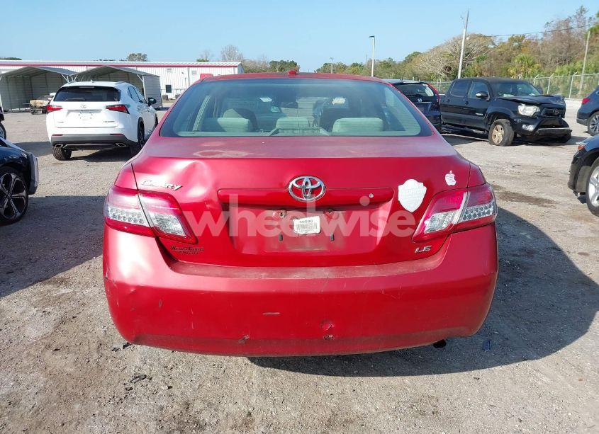 Photo 16 of 2011 Toyota Camry LE (VIN 4T1BF3EKXBU626276)