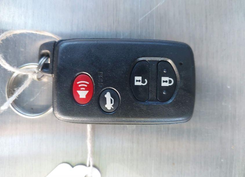 Photo 11 of 2011 Toyota Camry XLE (VIN 4T1BF3EKXBU632885)