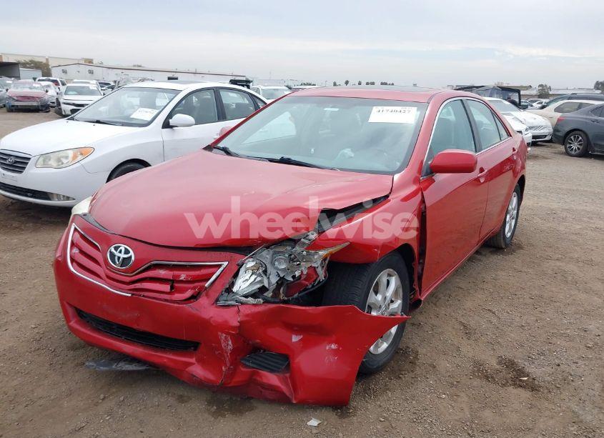 Photo 6 of 2011 Toyota Camry LE (VIN 4T1BF3EKXBU635088)