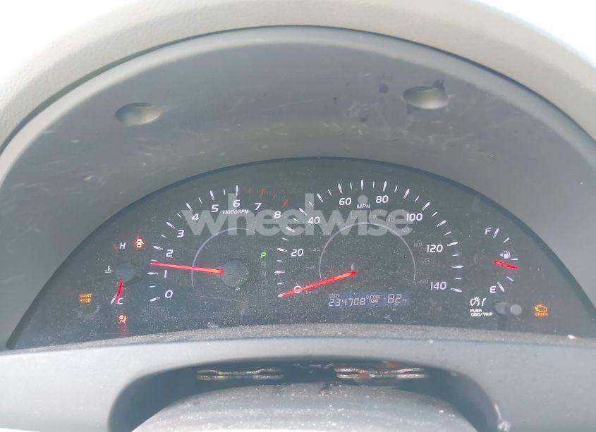 Photo 7 of 2011 Toyota Camry LE (VIN 4T1BF3EKXBU639724)