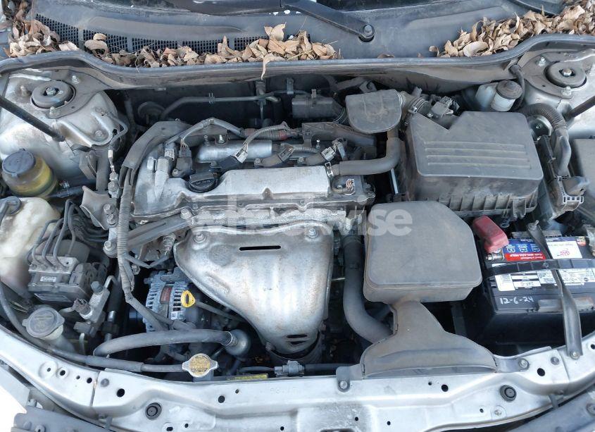 Photo 10 of 2011 Toyota Camry LE (VIN 4T1BF3EKXBU641988)