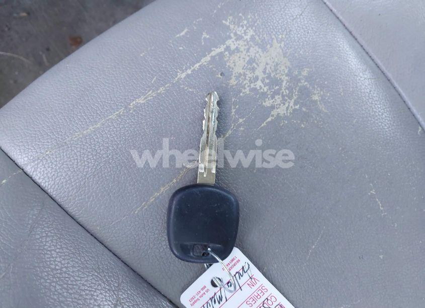 Photo 11 of 2011 Toyota Camry LE (VIN 4T1BF3EKXBU641988)