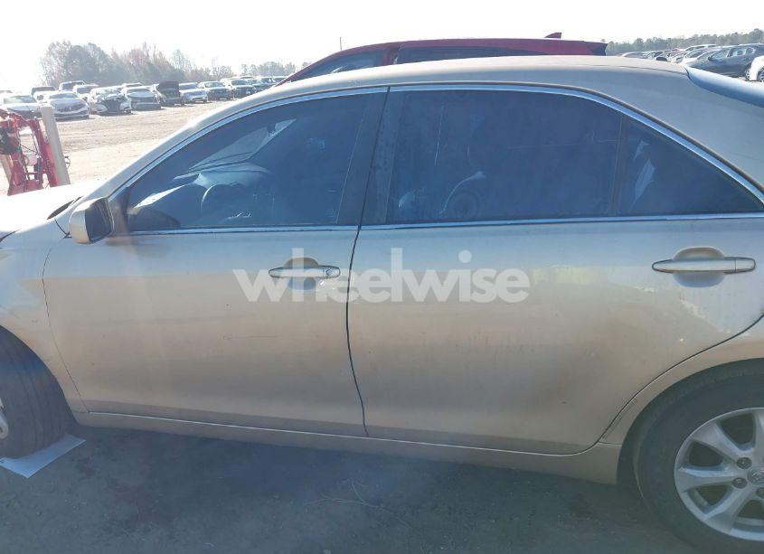 Photo 14 of 2011 Toyota Camry LE (VIN 4T1BF3EKXBU655955)