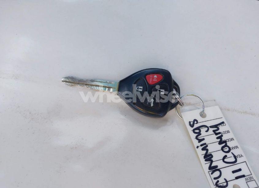 Photo 11 of 2011 Toyota Camry SE (VIN 4T1BF3EKXBU660606)