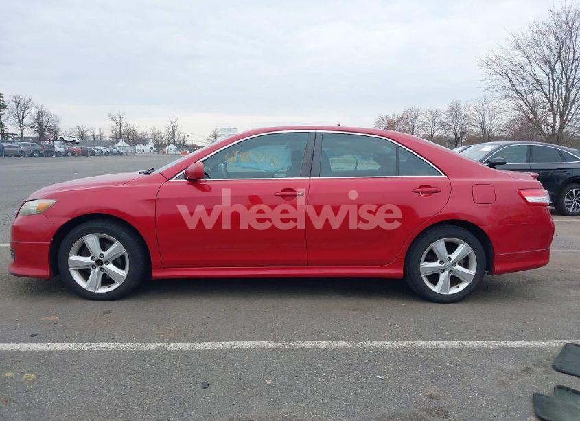 Photo 14 of 2011 Toyota Camry SE (VIN 4T1BF3EKXBU660606)