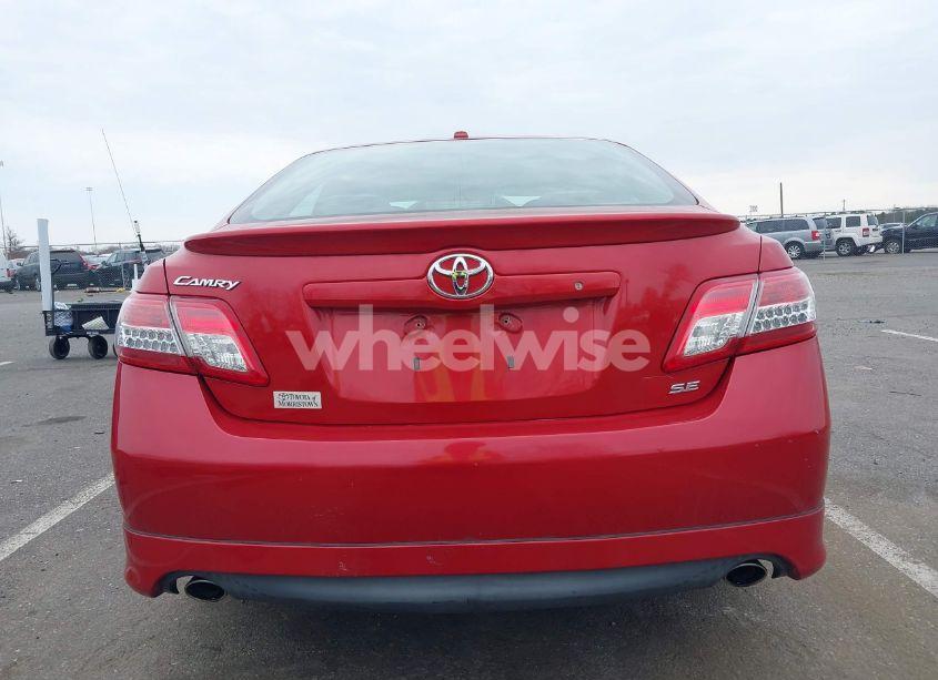 Photo 16 of 2011 Toyota Camry SE (VIN 4T1BF3EKXBU660606)