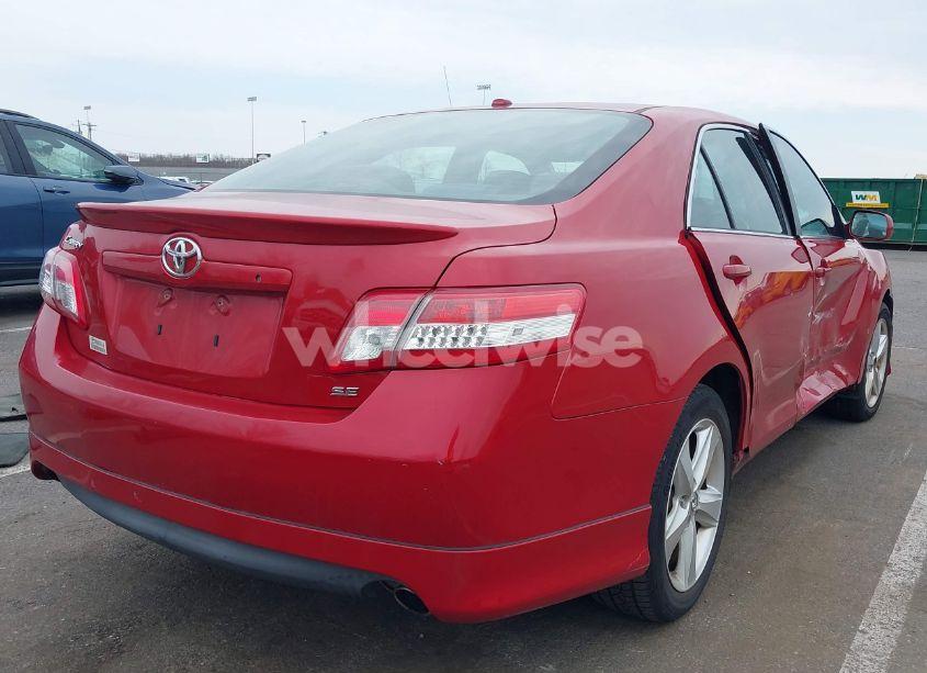 Photo 4 of 2011 Toyota Camry SE (VIN 4T1BF3EKXBU660606)