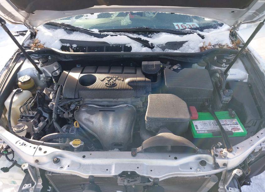 Photo 10 of 2011 Toyota Camry LE (VIN 4T1BF3EKXBU670665)