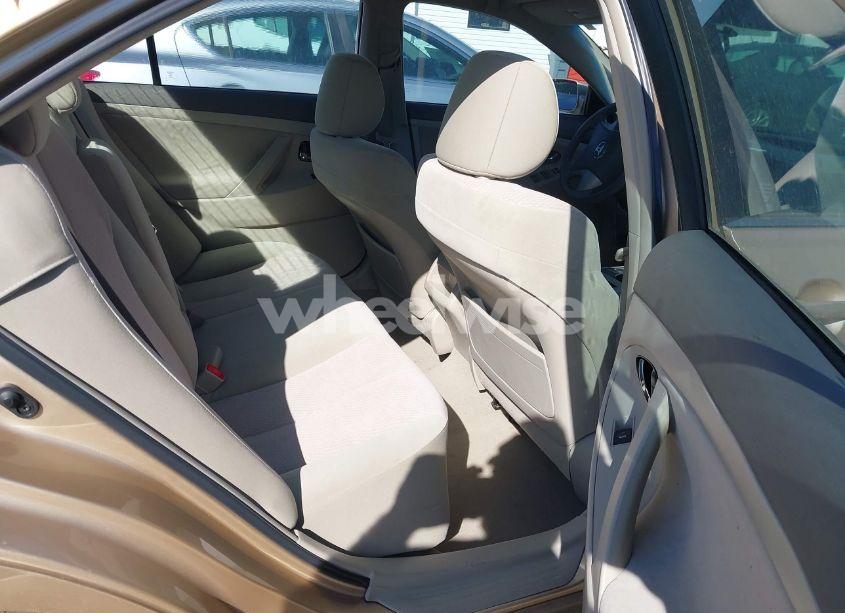 Photo 8 of 2011 Toyota Camry (VIN 4T1BF3EKXBU679821)