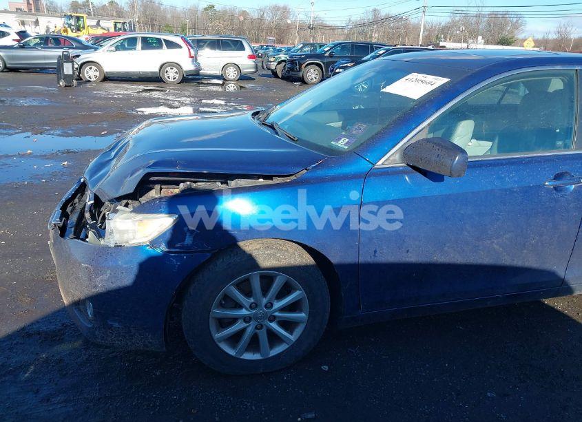 Photo 17 of 2011 Toyota Camry XLE (VIN 4T1BF3EKXBU700683)