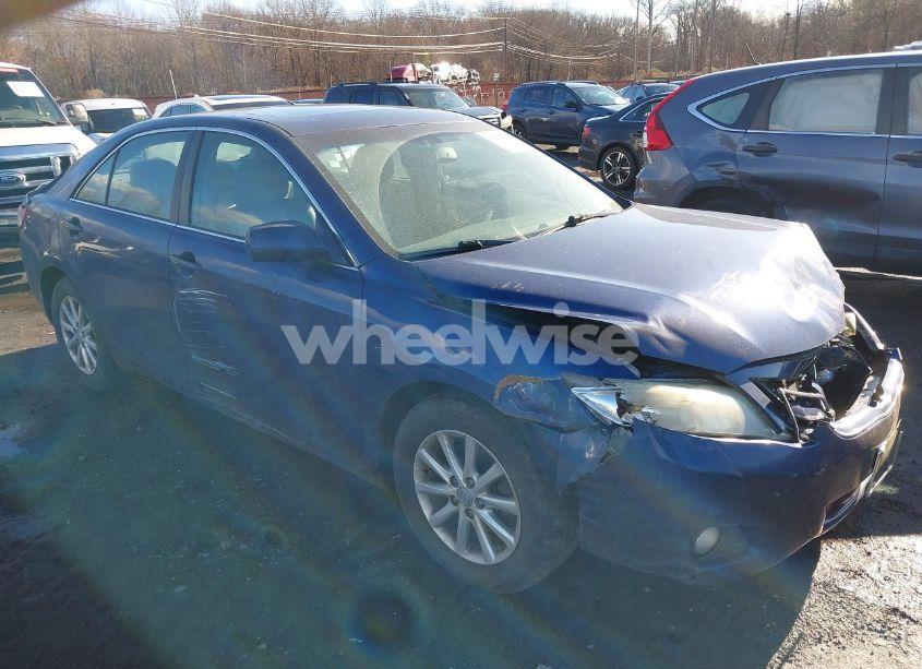 Photo 18 of 2011 Toyota Camry XLE (VIN 4T1BF3EKXBU700683)