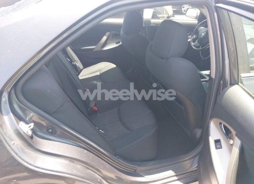 Photo 8 of 2011 Toyota Camry SE (VIN 4T1BF3EKXBU709996)