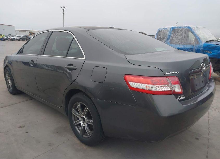 Photo 3 of 2011 Toyota Camry LE (VIN 4T1BF3EKXBU742187)